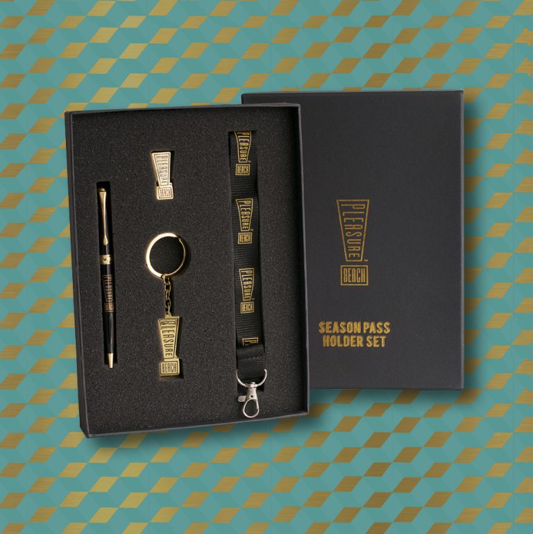 Season Pass Holder Set Blackpool Pleasure Beach Retail Shop