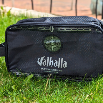 Valhalla Silver Washbag