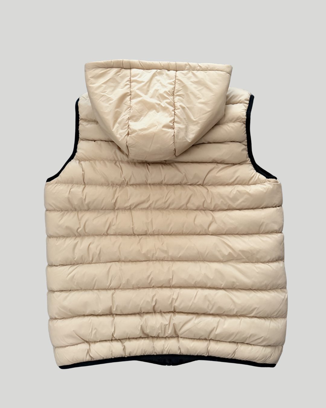 Aviktas Reversible Stone Back