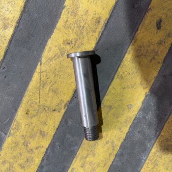Big One Toe Bar Pin