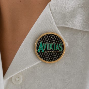 Aviktas Pin Eyes of Emerald Fire