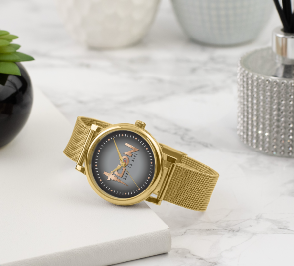 Icon Watch Gold Mesh Strap